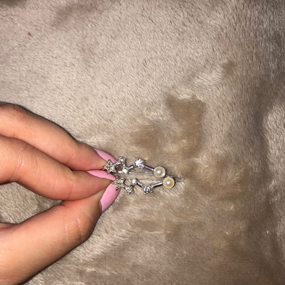 Set of two constellation ear climbers